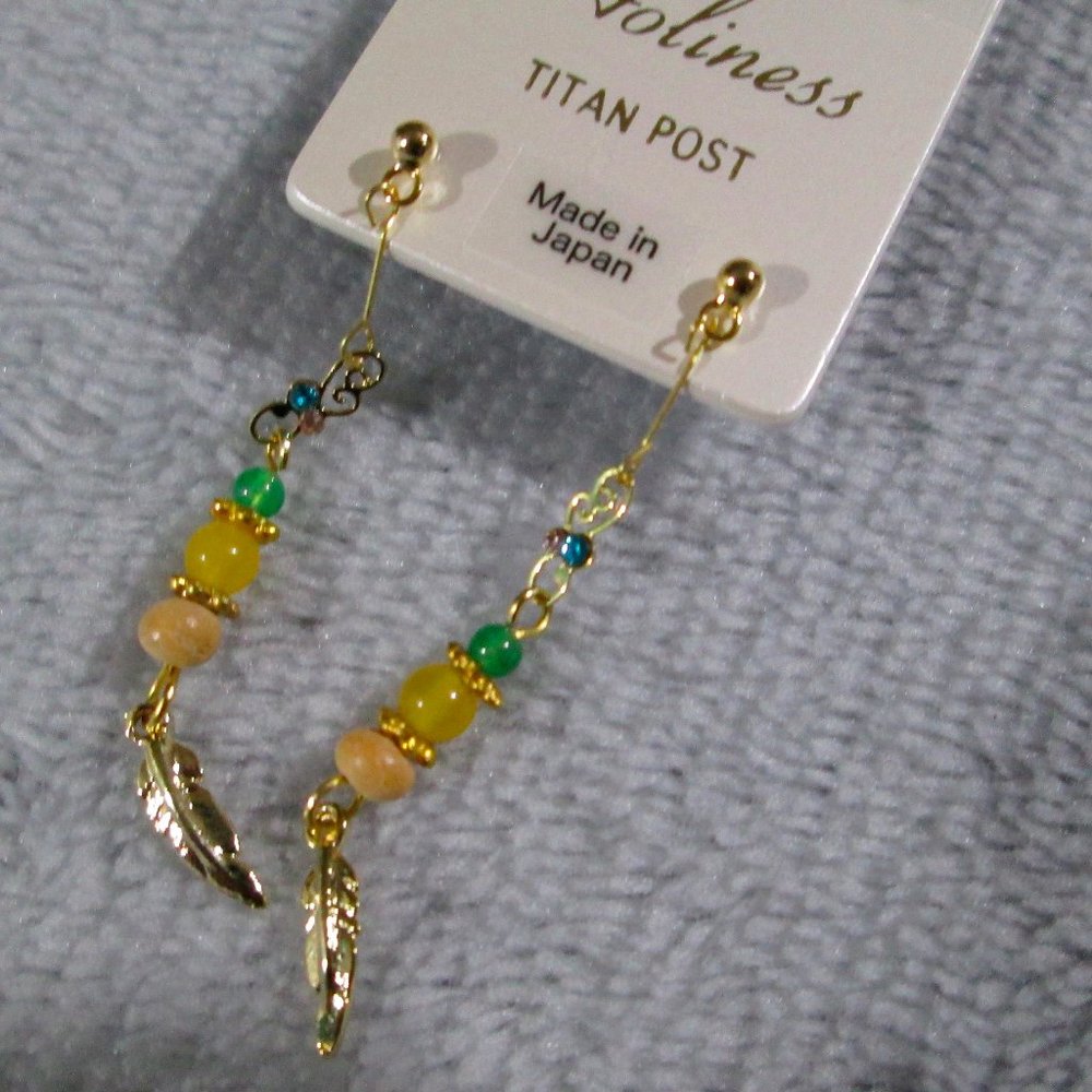 NWT Petite Japanese Earrings - Beads & Feathers